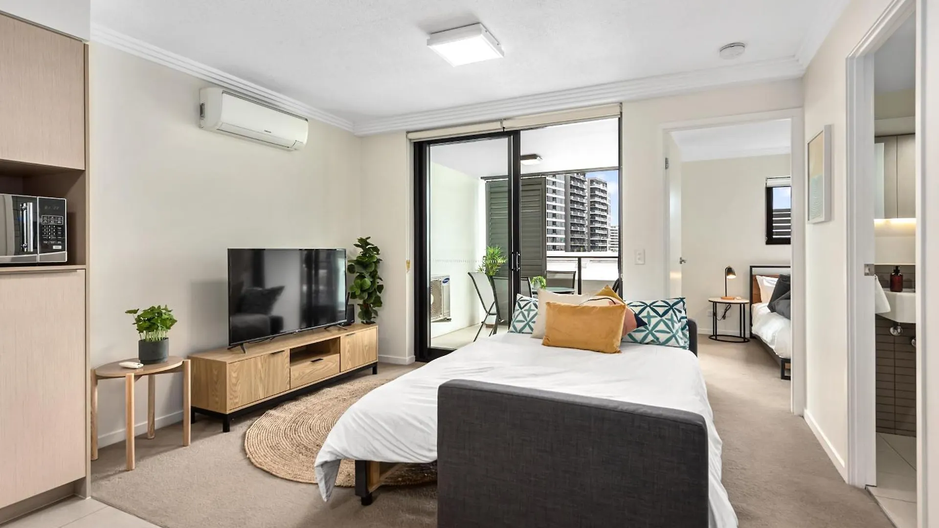 Modern And Central South Bank Apartment! Walk To Cbd Brisbane Apartmán